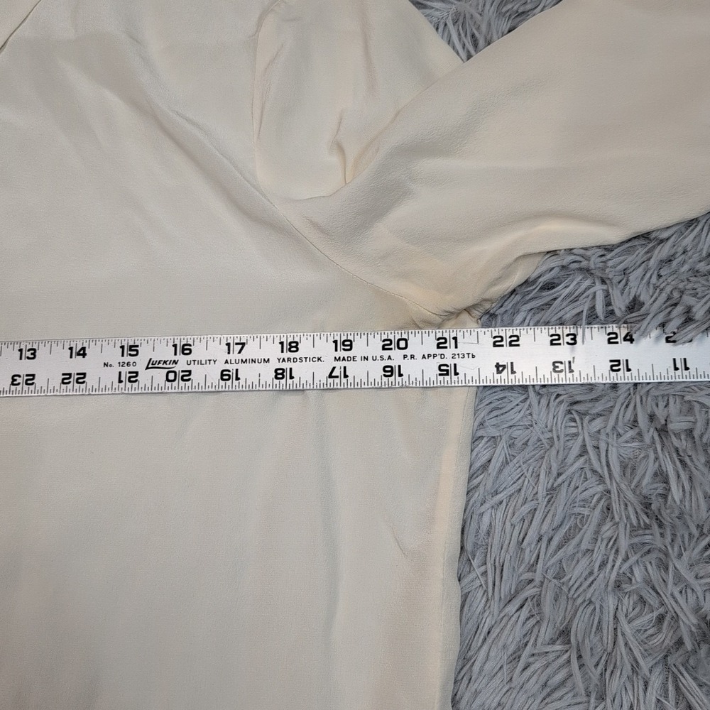 Jones New York‎ Shirt Womens 14 Silk Button Up Preppy Lightweight Comfort Sheer - Picture 3 of 11